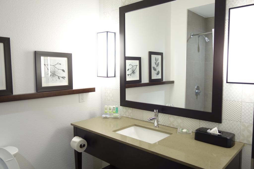 Country Inn & Suites By Radisson Houston Westchase-Westheimer Экстерьер фото